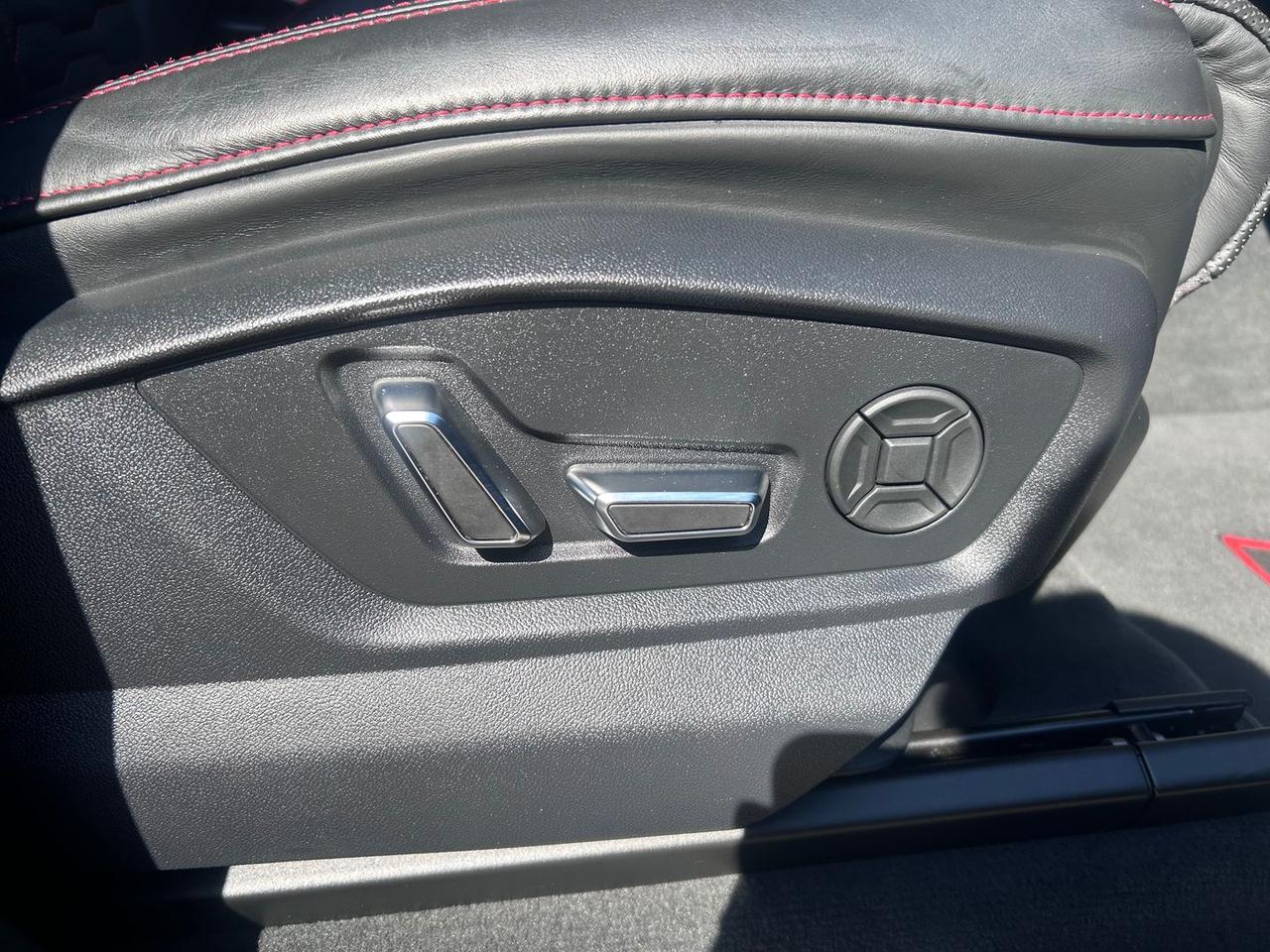 Audi RS Q8 TFSI V8 quattro tiptronic #10572