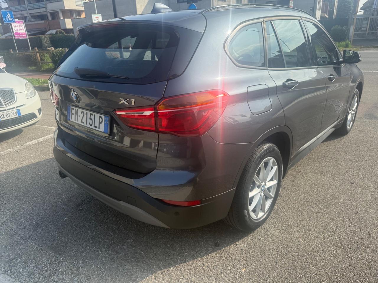 Bmw X1 sDrive18i Sport
