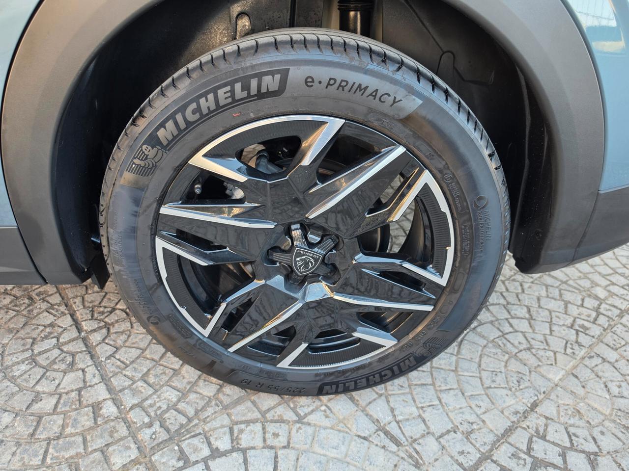Peugeot 3008 Hybrid 145 e-DCS6 GT