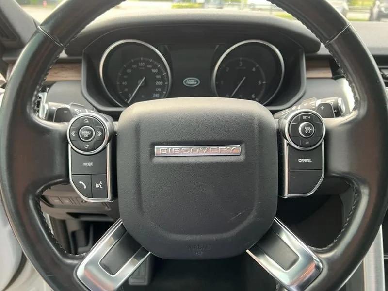 LAND ROVER Discovery 2.0 D240 HSE | 7 Posti