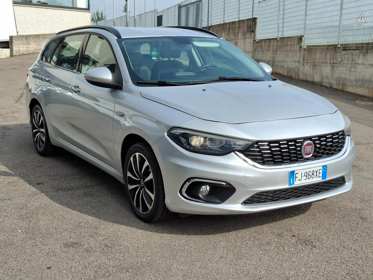 Fiat Tipo 1.6 Mjt S&S DCT SW Lounge
