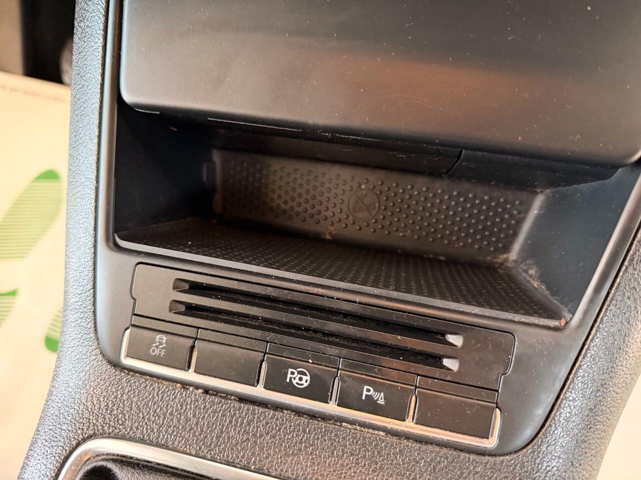 Volkswagen Golf Plus 1.6 TDI DPF Comfortline