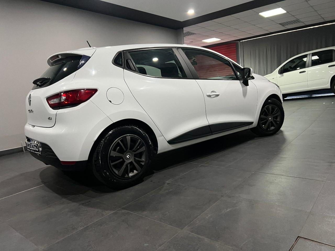 Renault Clio dCi 8V 75 CV 5 porte MOLTO BELLA