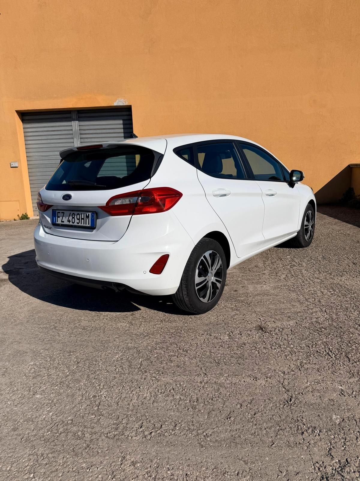 Ford Fiesta 1.5 EcoBlue 5 porte Vignale