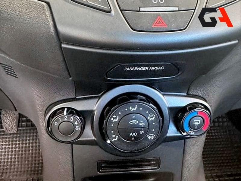 Ford Fiesta Plus 1.5 TDCi 75CV 5 porte