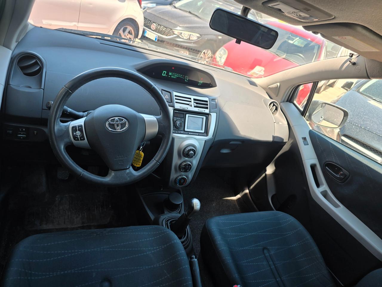 Toyota Aygo 1.0 12V VVT-i 5 porte Sol