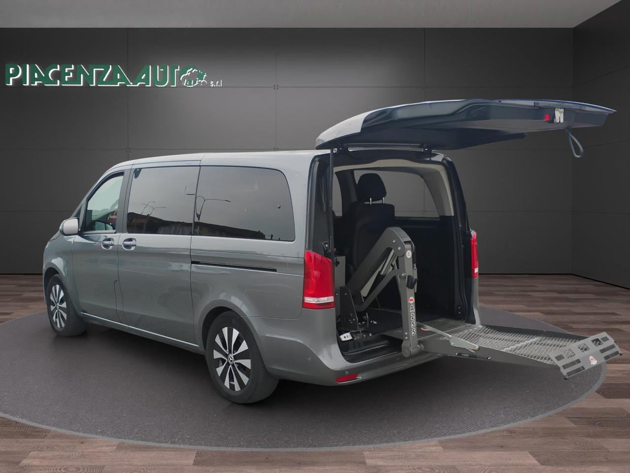 Mercedes V 300 D Executive 4Matic.PEDANA DISABILI.PREZZO REALE