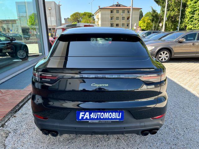 PORSCHE Cayenne Coupé 3.0 V6 E-Hybrid Platinum Edition