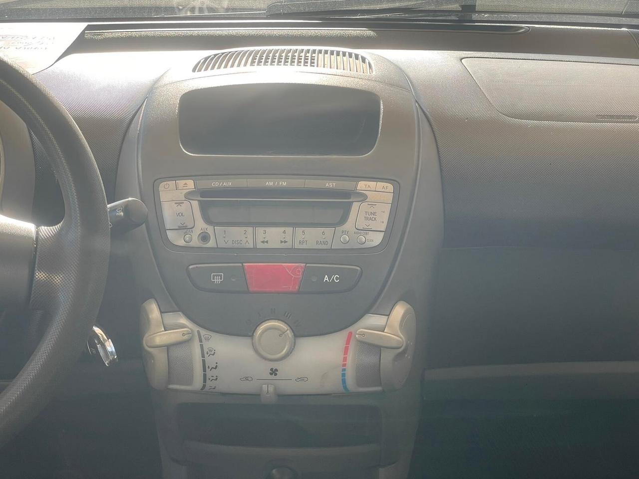 Toyota Aygo 1.0 12V VVT-i 3 porte GPL