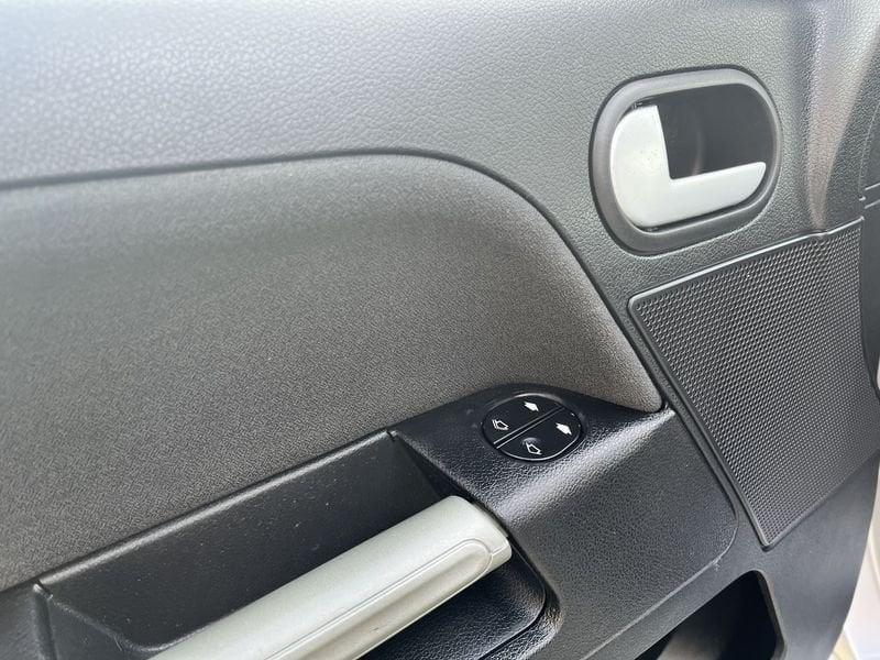 Ford Fusion 1.4 TDCi Titanium-CLIMA DIGITALE/BLUETOOTH