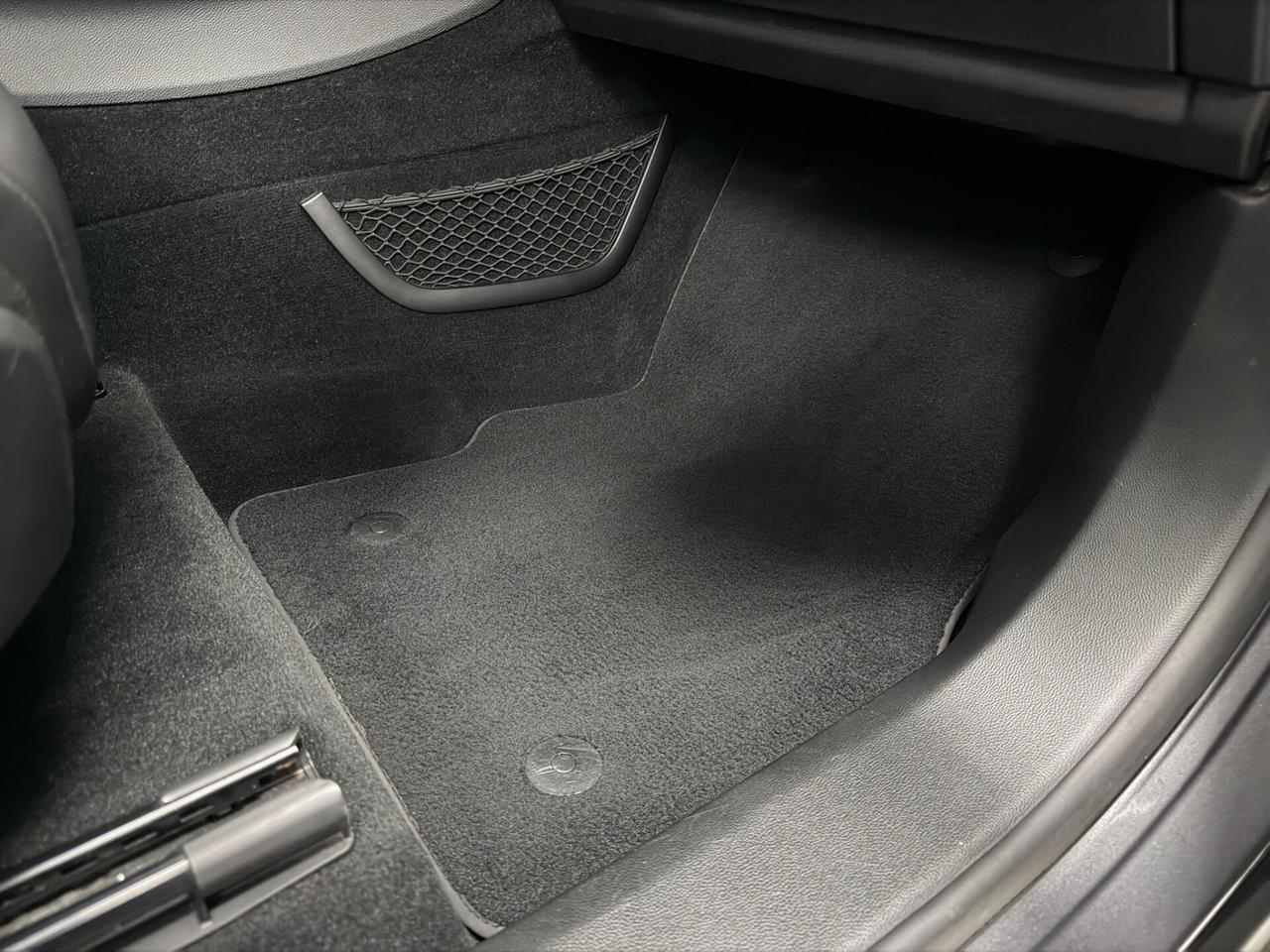 Alfa Romeo Stelvio 2.2 TD 160 CV BUSINESS PELLE TOTALE NAVI SENSORI