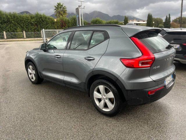 VOLVO XC40 D3 Business