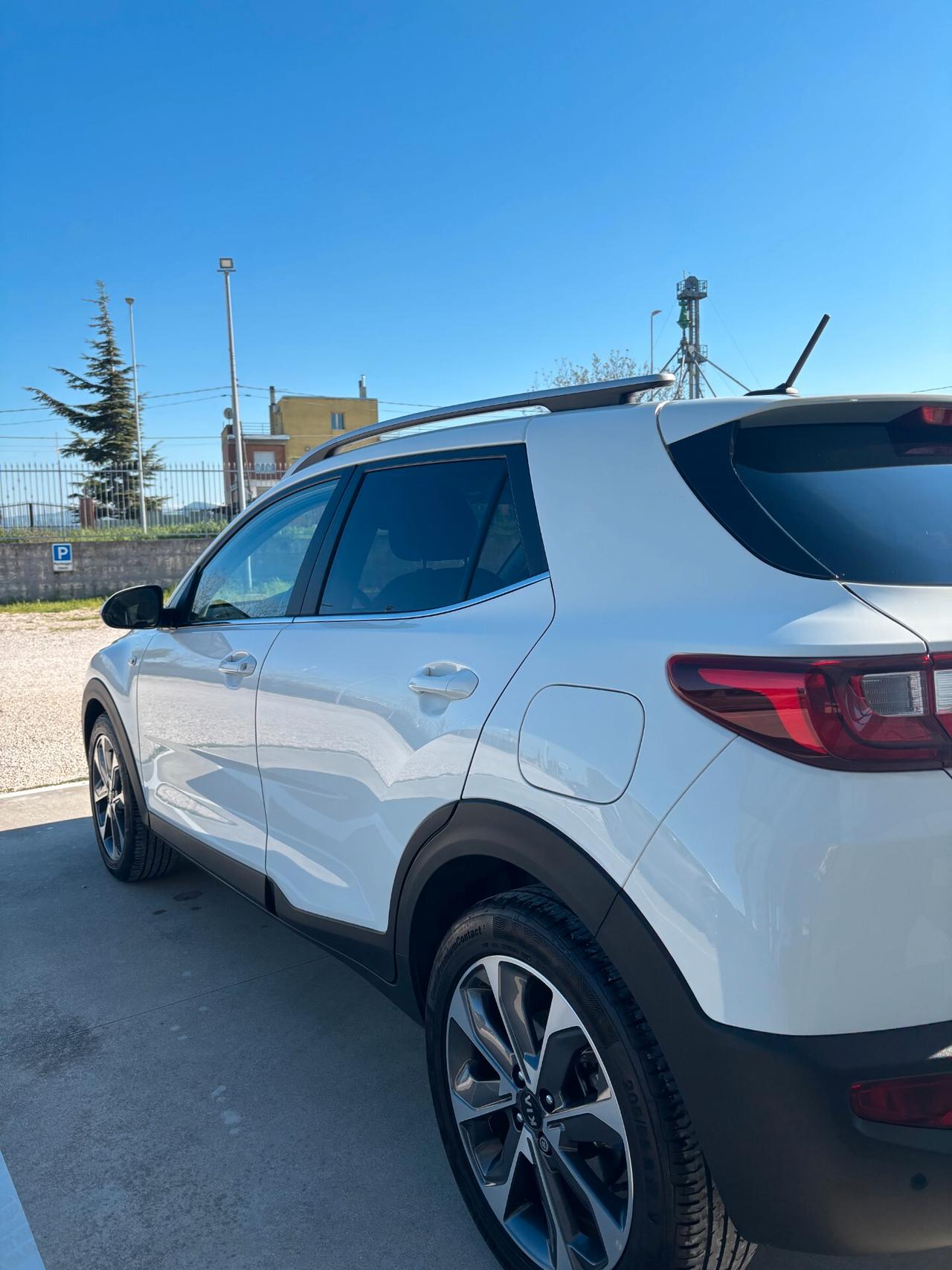 Kia Stonic 1.0 T-GDi 100 CV MHEV iMT Style