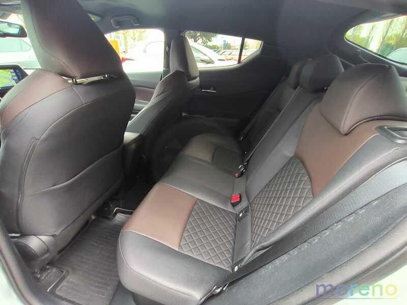Toyota C-HR 1.8 Hybrid Lounge ECVT 2WD