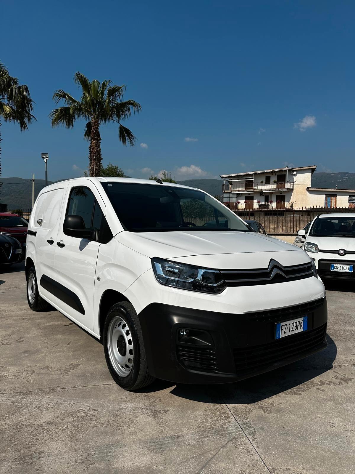 Citroen Berlingo BlueHDi 130 Stop&Start EAT8 M Live