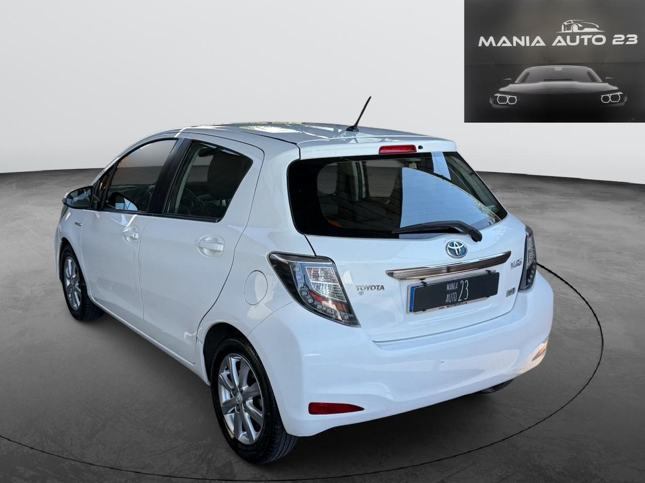 Toyota YARIS 1.5 HYBRID 101 CV*AUTOMATICA*NEOPATENTATI*UNIPRO*