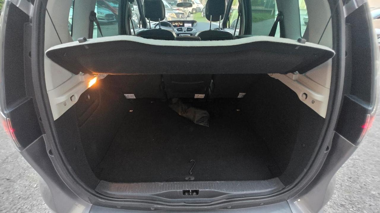 Renault Scenic Scénic XMod 1.6 dCi 130CV St
