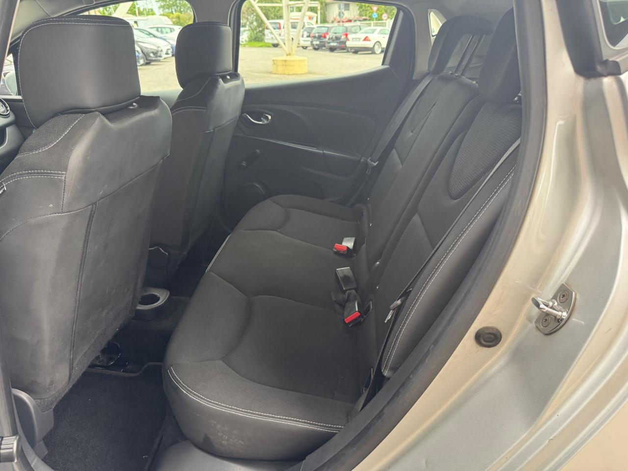 Renault Clio 1.2 Expression 2013