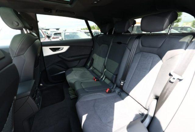 AUDI Q8 50 TDI 286CV quattro tiptronic S Laser Cerchi22