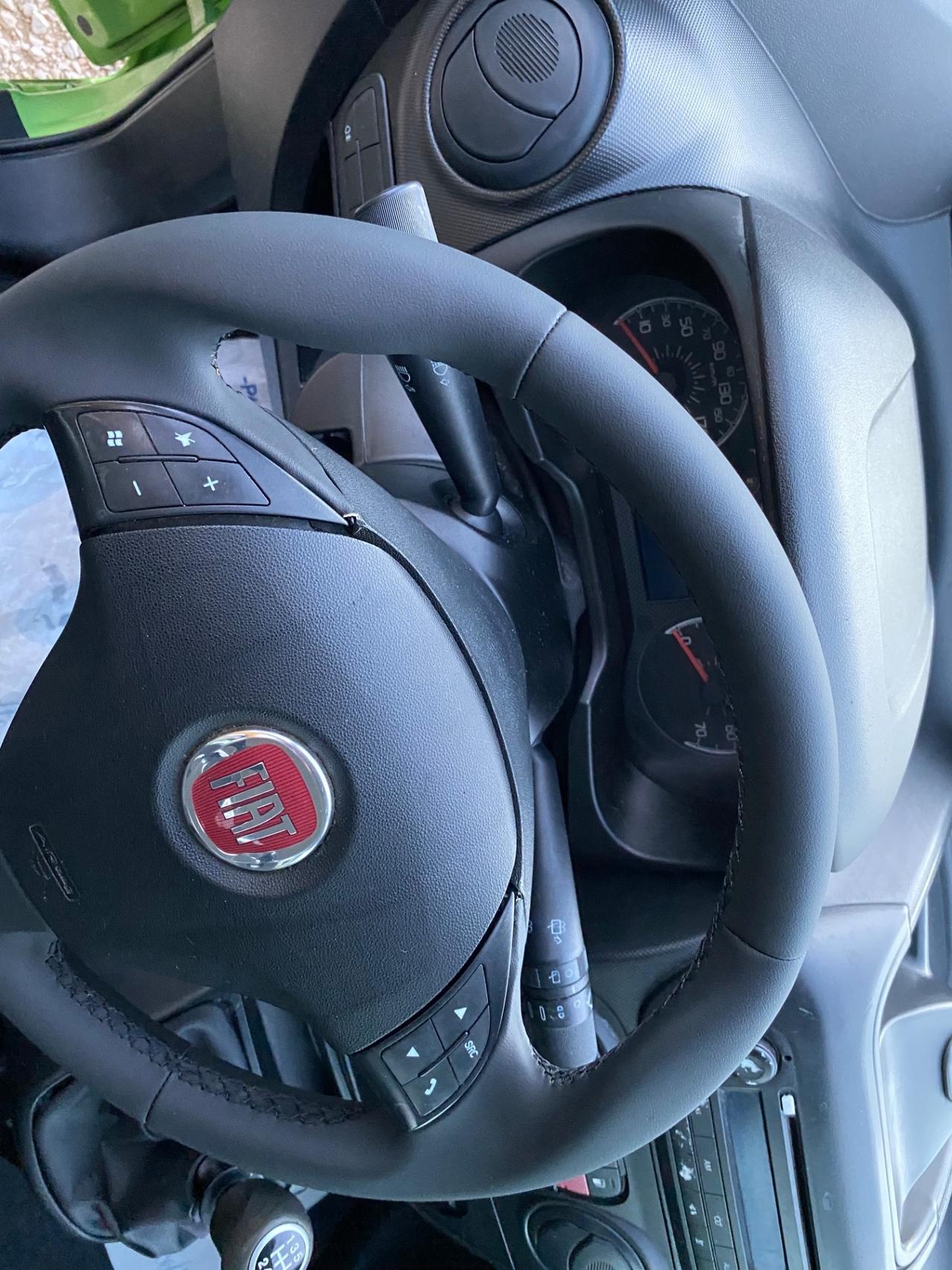 Fiat Qubo 1.4 8V 77 CV 57 KW Dynamic Natural Power