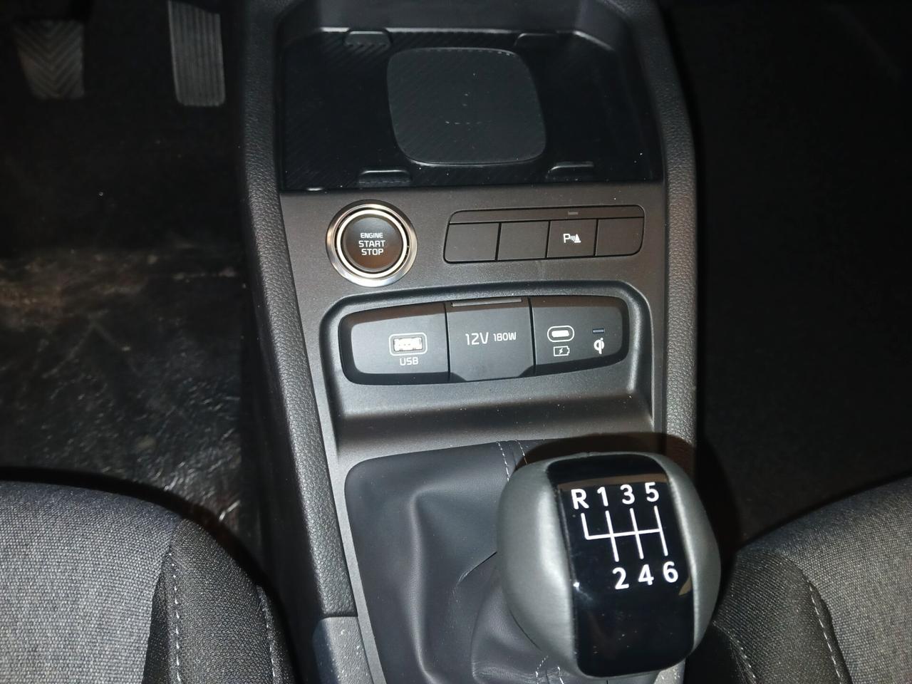 Kia Stonic 1.0 T-GDi 115 CV MHEV MT Style Tech
