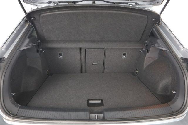 VOLKSWAGEN T-Roc T-Roc 1.5 TSI ACT DSG R-Line