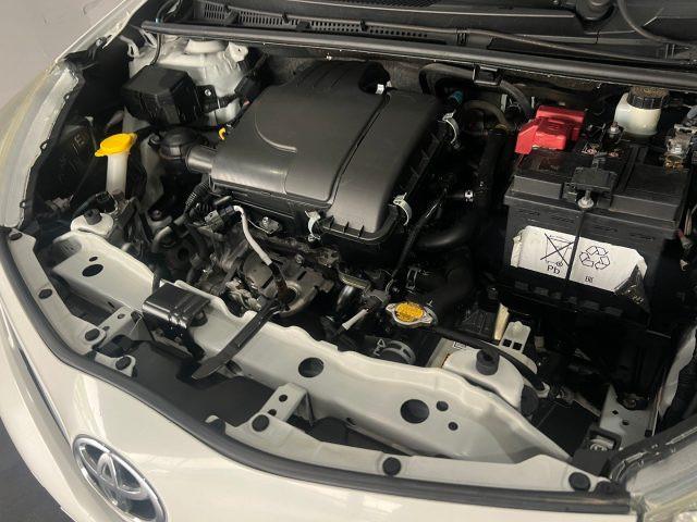 TOYOTA Yaris 1.0 5 porte Lounge