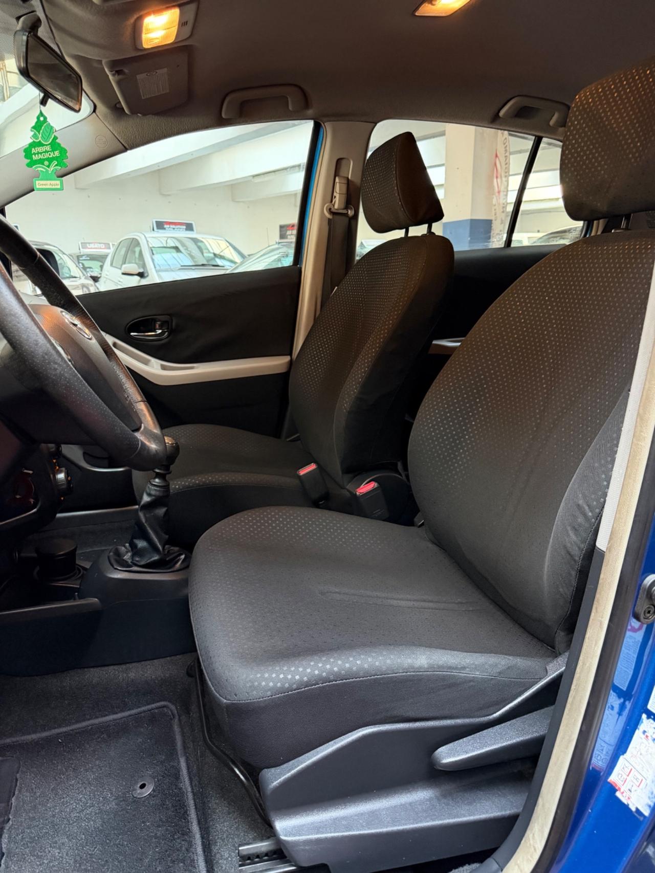 Toyota Yaris 1.3 Neopatentati Euro 5