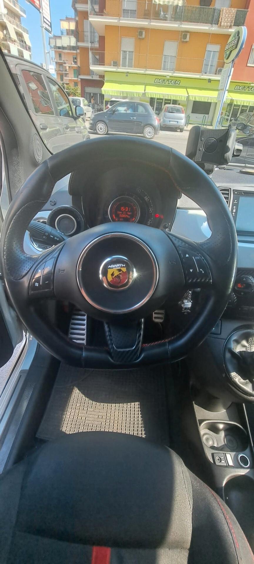 Abarth 500 1.4 Turbo T-Jet 160cv