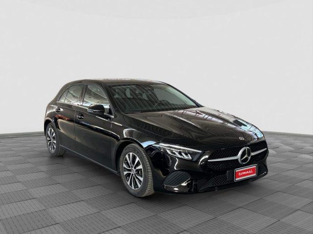 MERCEDES-BENZ A 180 A 180 d Automatic Advanced