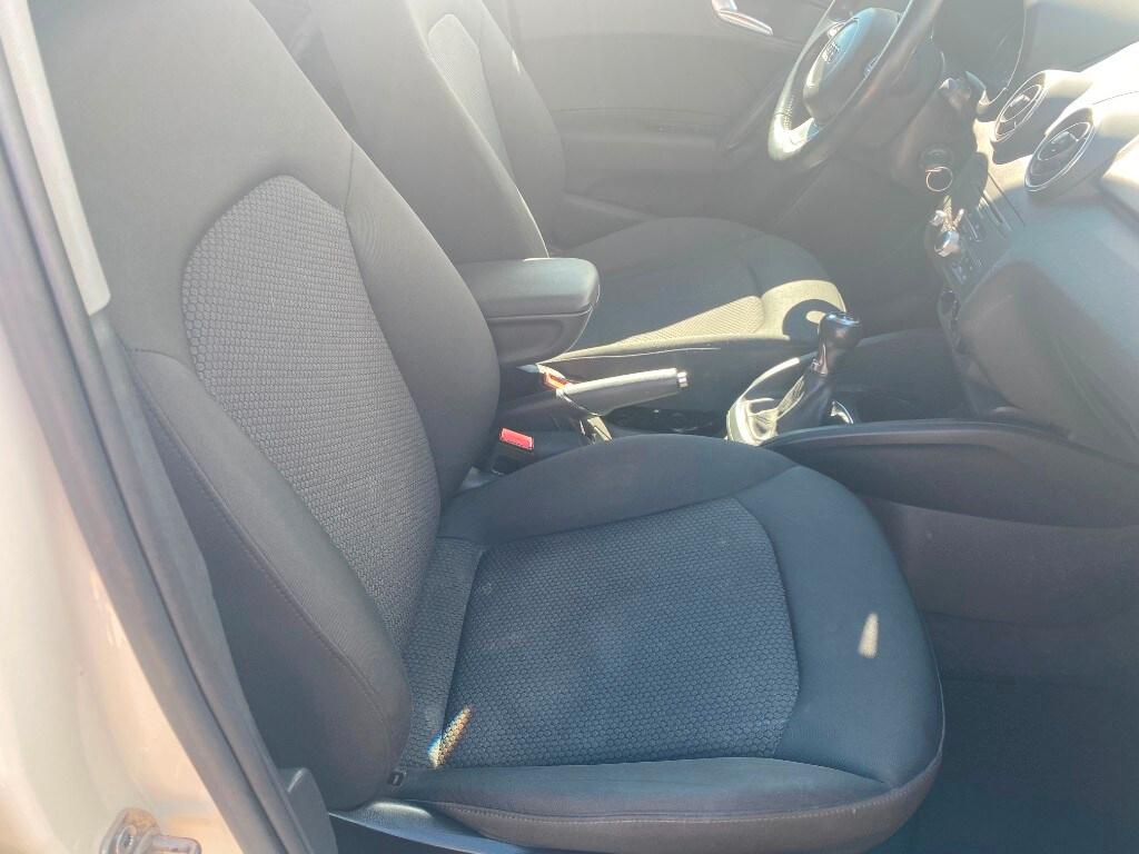 AUDI A1/S1 A1 SPB 1.6 TDI Attraction