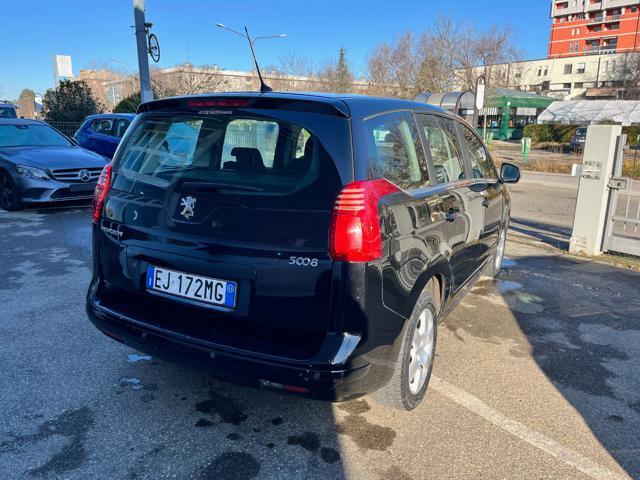 PEUGEOT 5008 1.6 HDi 112CV Business 7 P