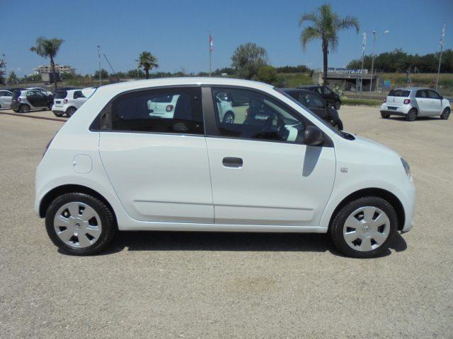 RENAULT Twingo 1.0 SCe Live n°40 NO CLIMA