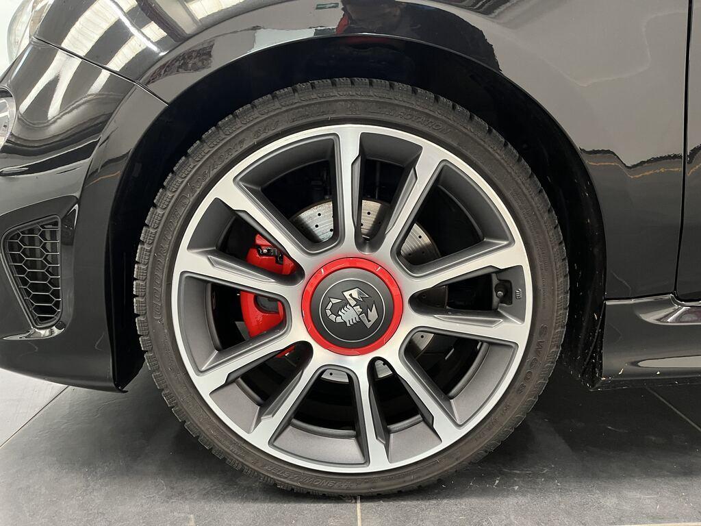 Abarth F595 1.4 T-Jet