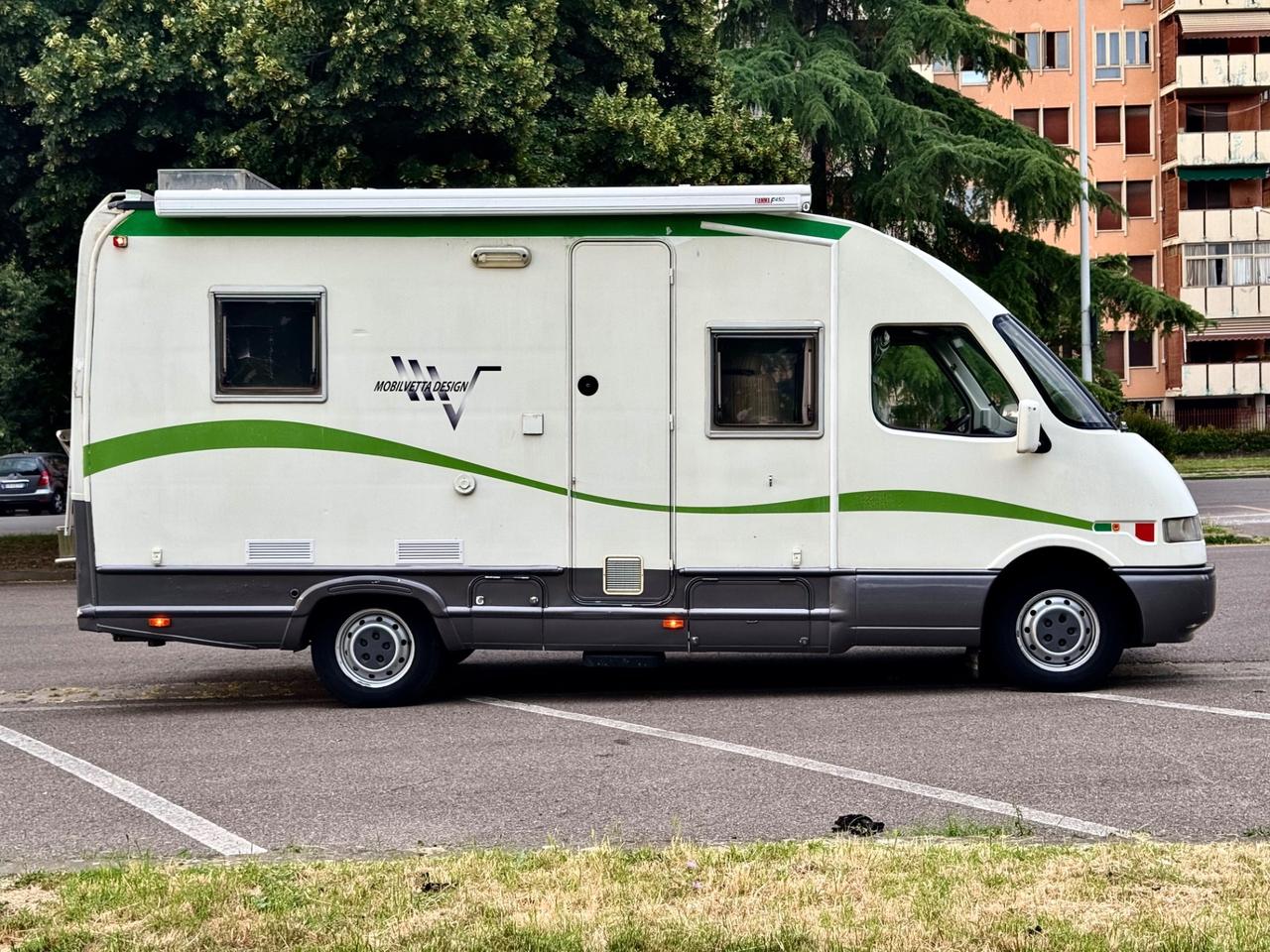 Camper Motorhome Mobilvetta Design 2.5 Turbo 1998