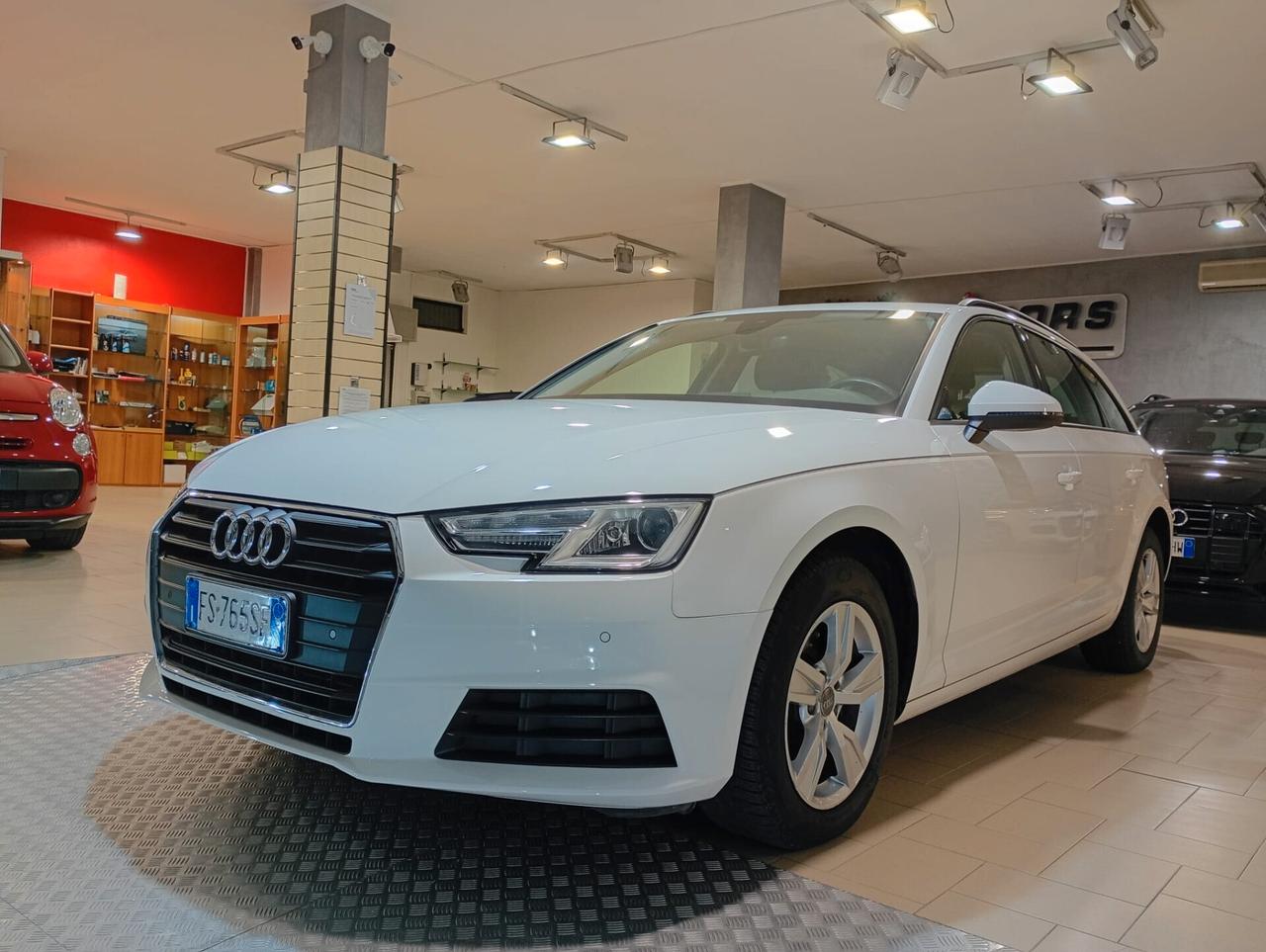 Audi A4 Avant 2.0 TDI 150 CV S Tronic Business