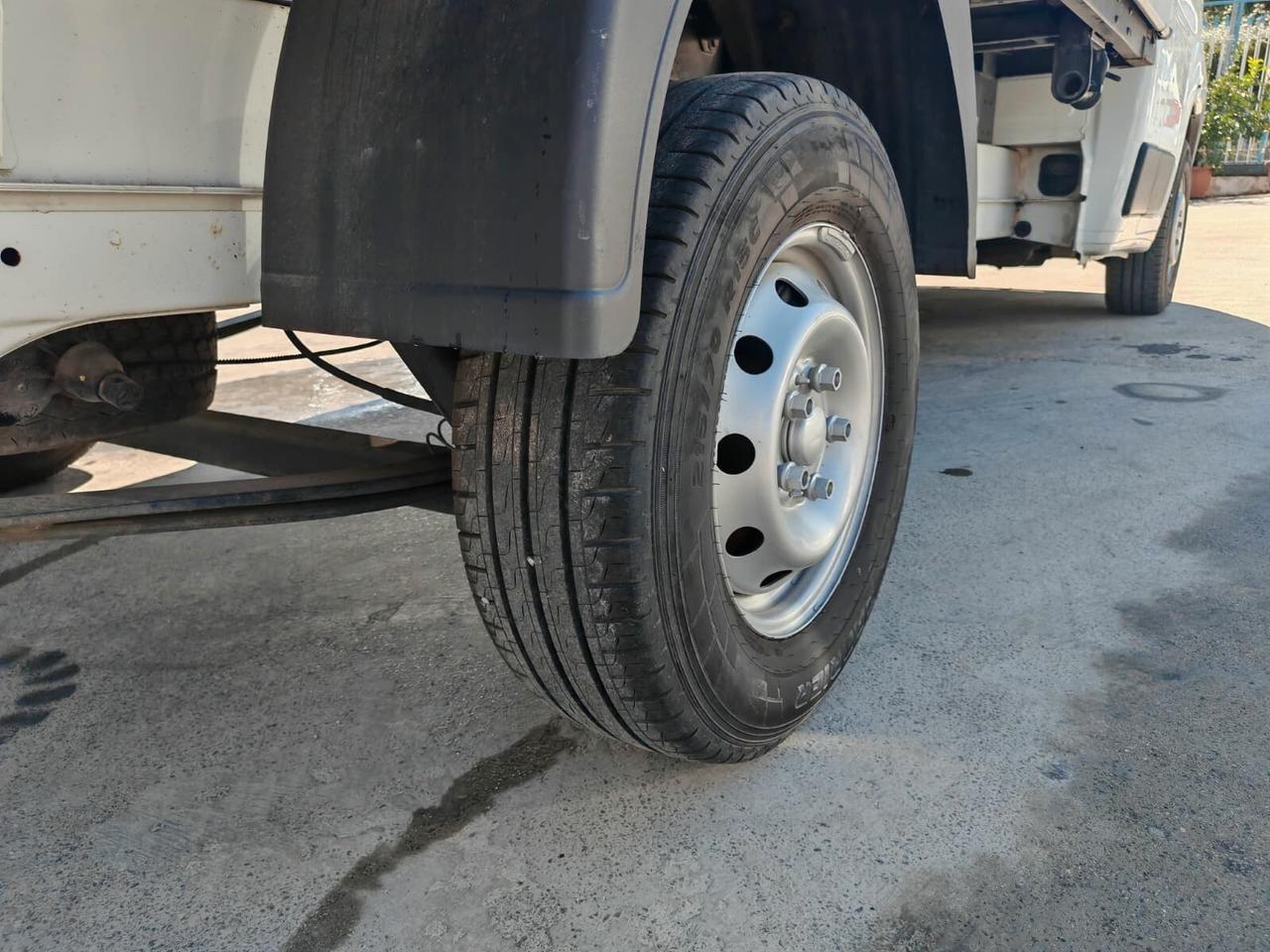 Fiat Ducato 33 2.2 MJT PC-TN Cassone Fisso