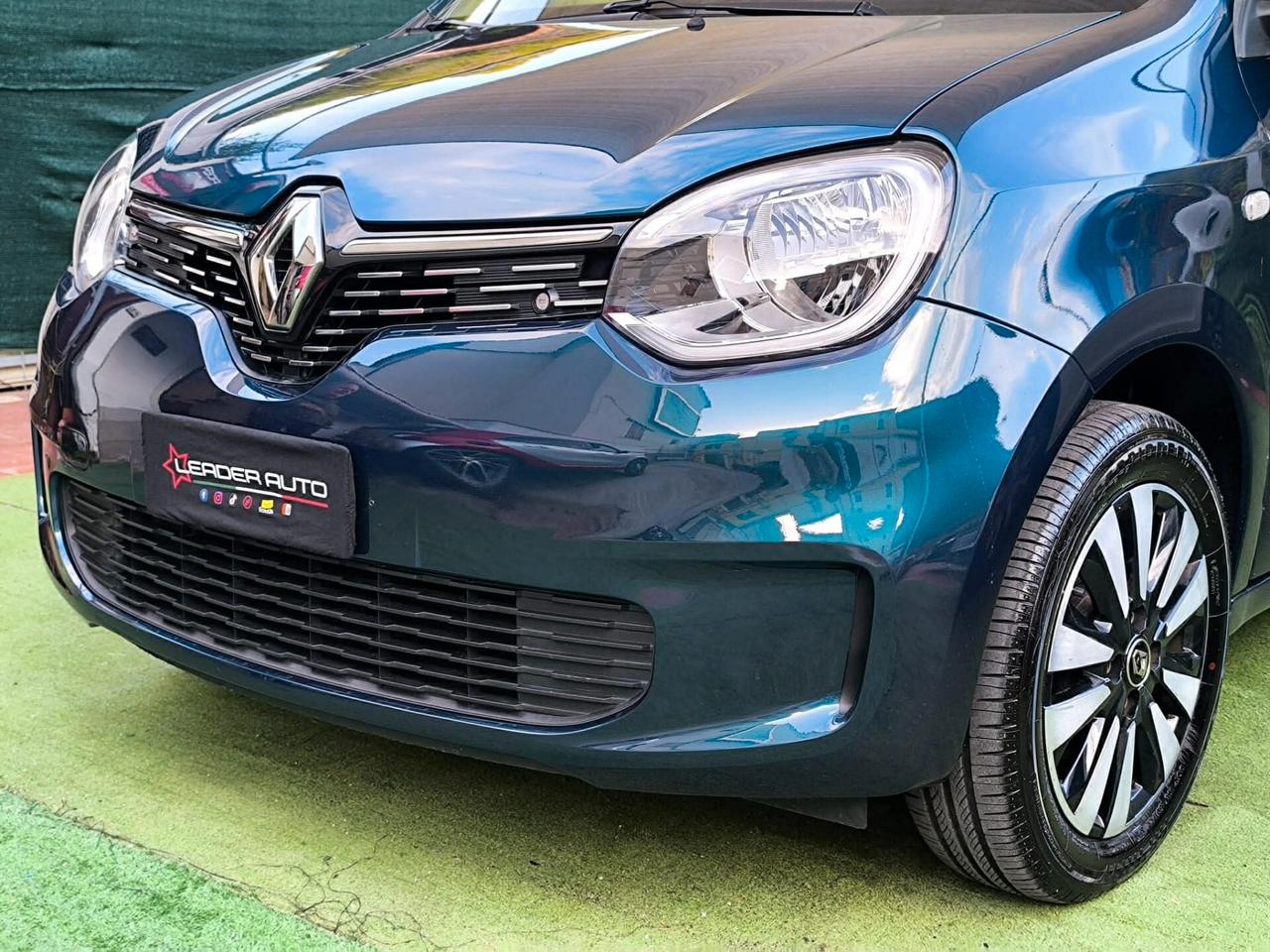 Renault Twingo SCe 65 CV Urban Night