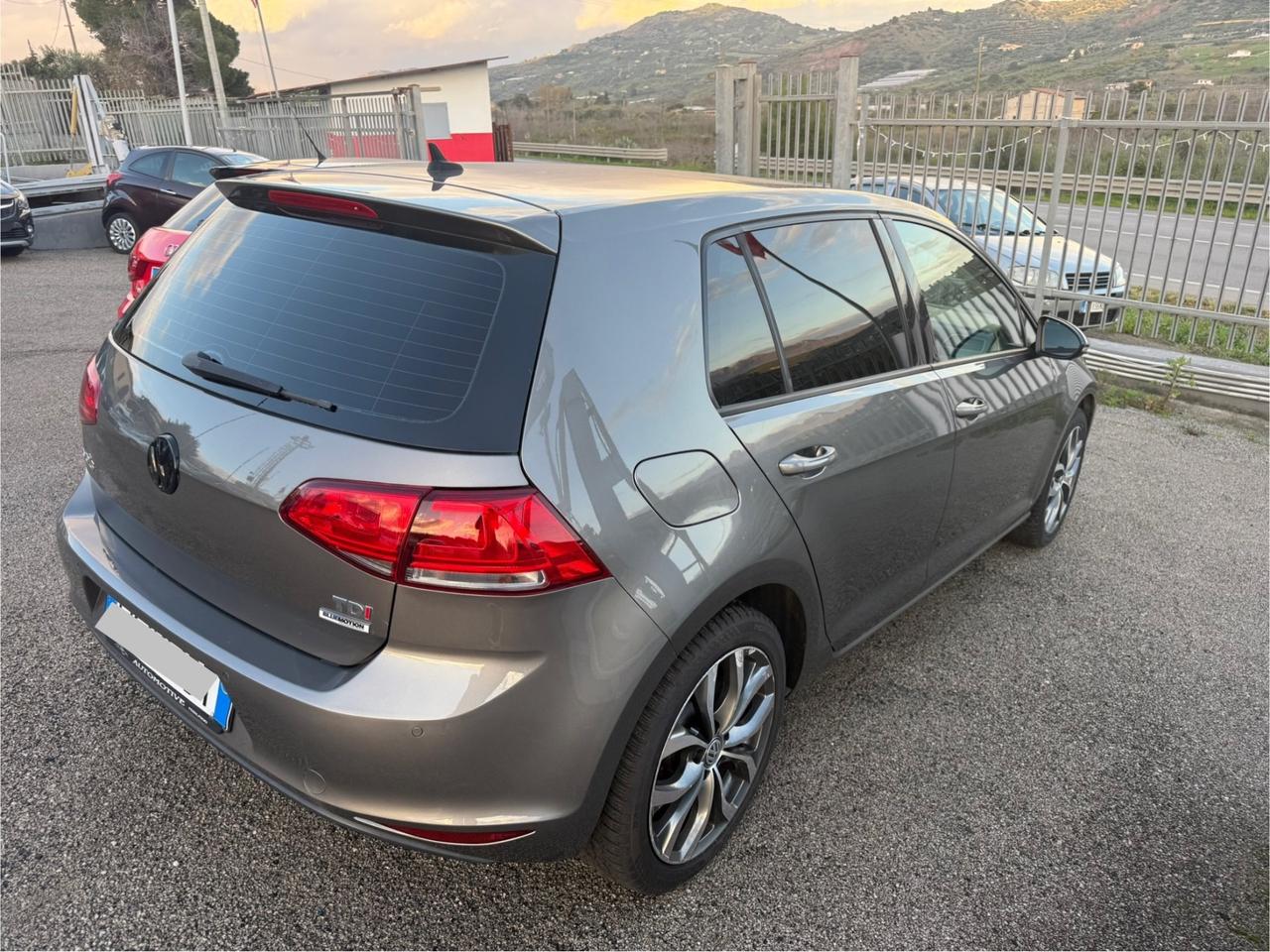 Volkswagen Golf 1.6 TDI 115 CV 5p. Highline BlueMotion Technology