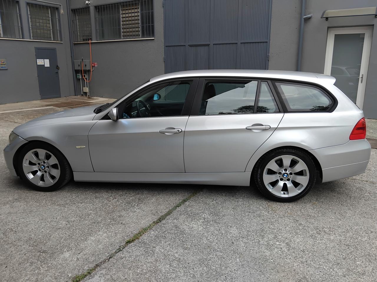 Bmw 320 320d cat Touring Futura