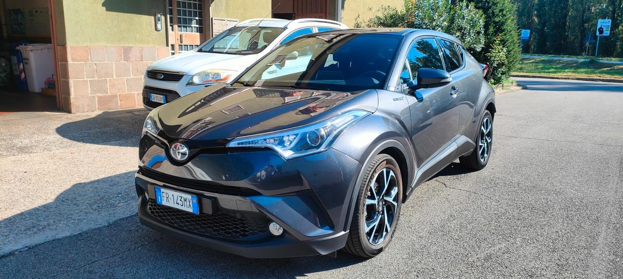 Toyota C-HR 1.8 Hybrid E-CVT Trend