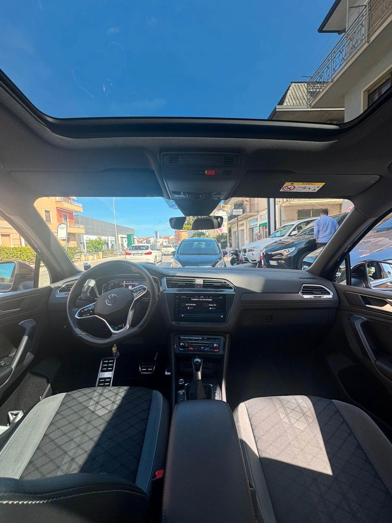 Volkswagen Tiguan 2.0 TDI 193 CV DSG 4MOTION R-Line