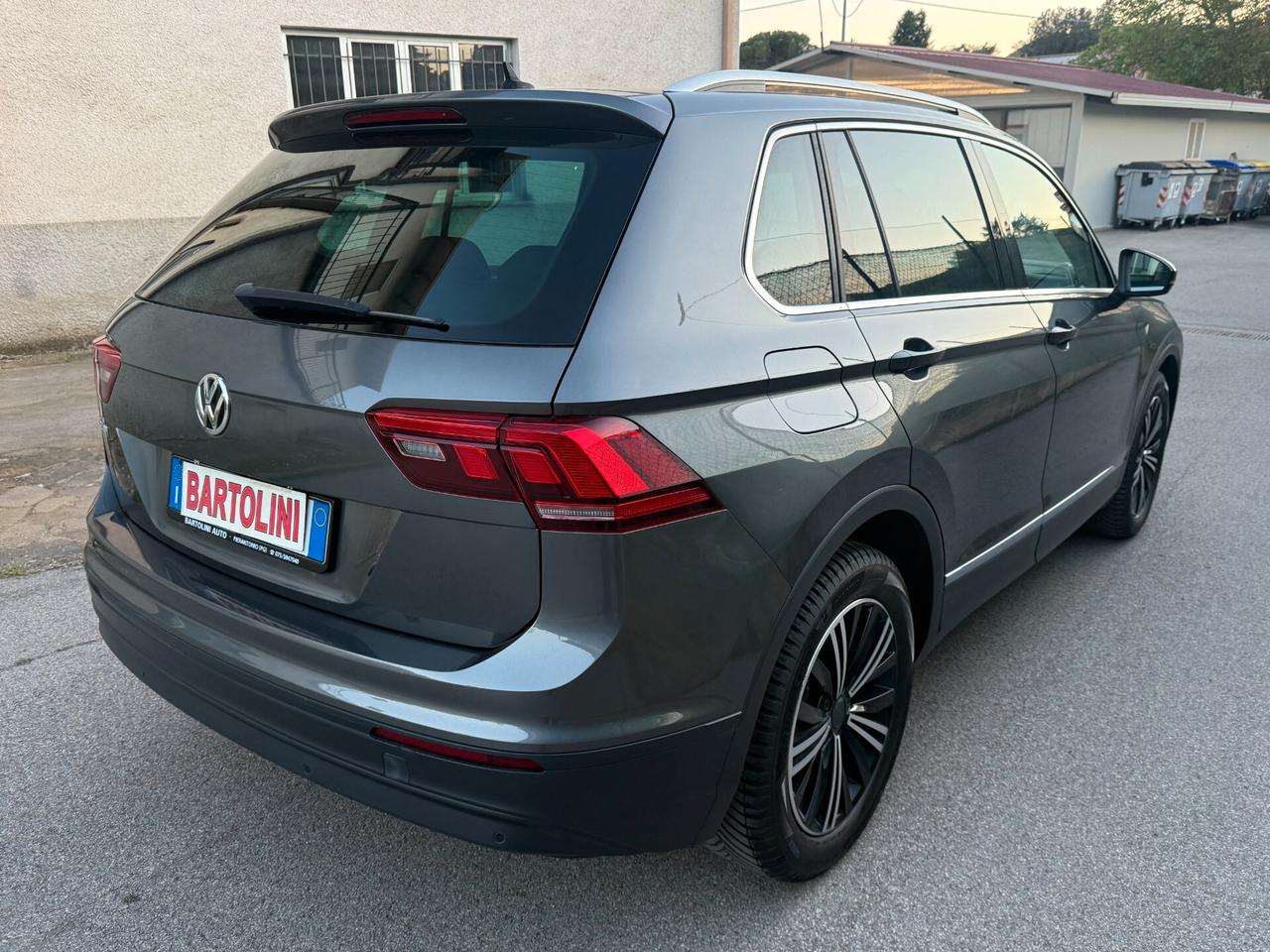 Volkswagen Tiguan 1.6 TDI SCR Business BlueMotion Technology