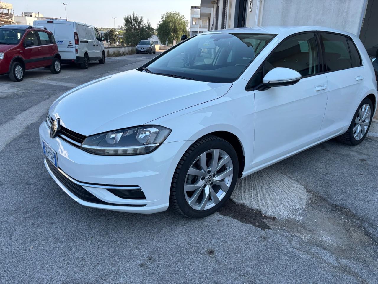 Volkswagen Golf 1.6 TDI 115 CV 5p. Highline BlueMotion Technology