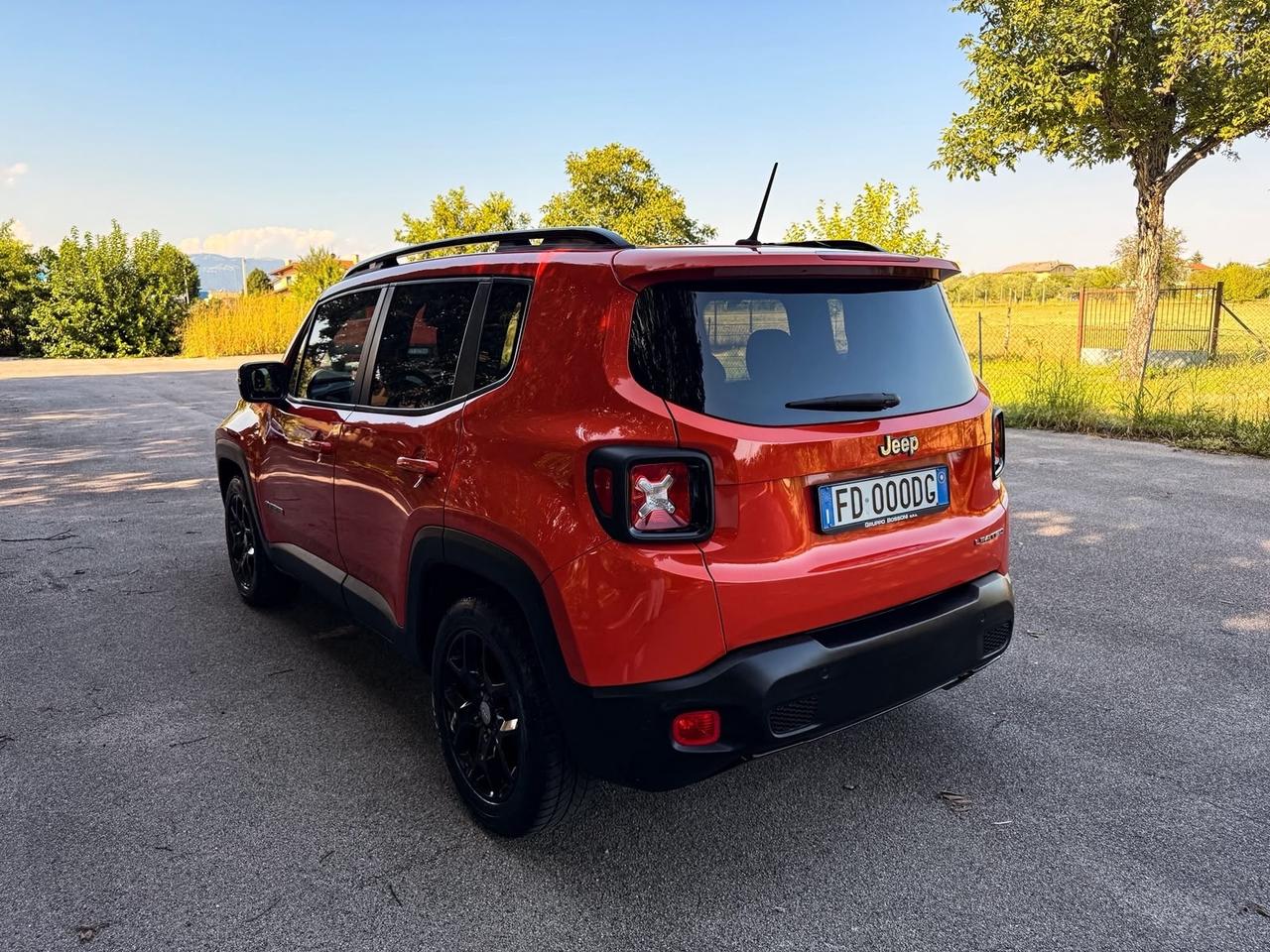Jeep Renegade 1.6 Mjt 120 CV Dawn of Justice