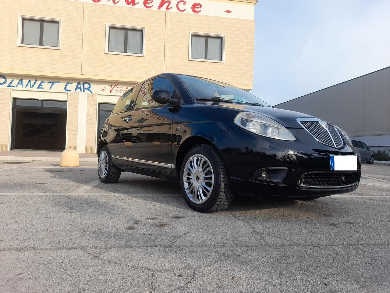 LANCIA YPSILON BENZINA