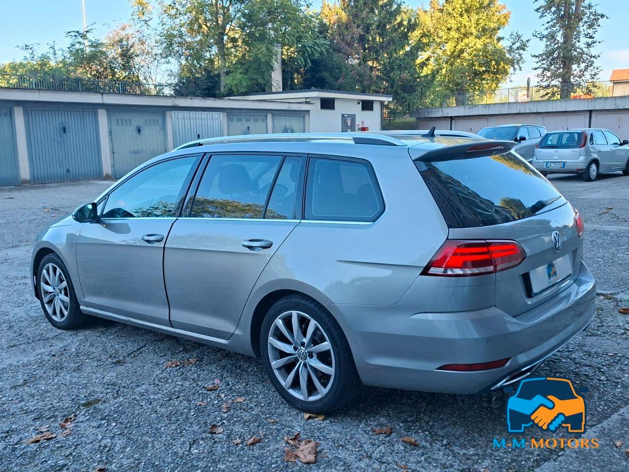 Volkswagen Golf Variant 1.6 tdi Business 115cv dsg