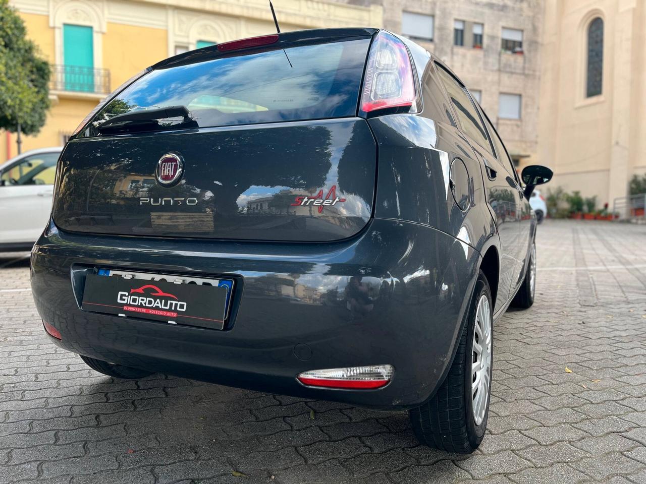 Fiat Punto 1.2 8V 5 porte Street