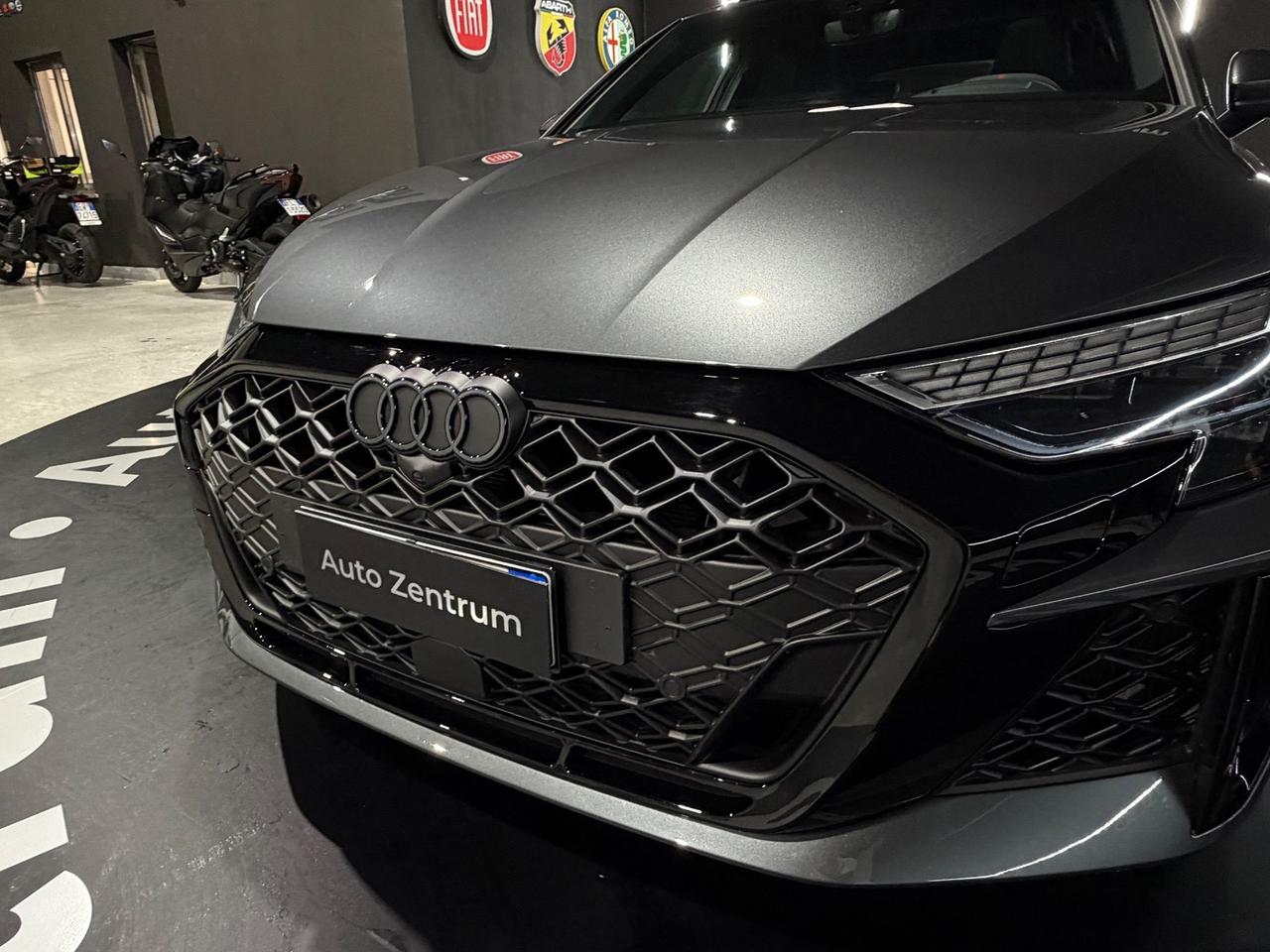 Audi A3 RS 3 SPB TFSI quattro S tronic