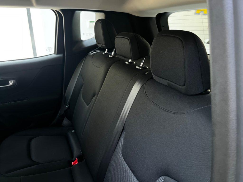 Jeep Renegade 1.6 Mjt DDCT 120 CV Limited tua da €189,00 mensili